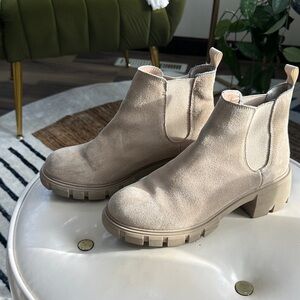 Steve Madden Women's Tan Ankle Boots